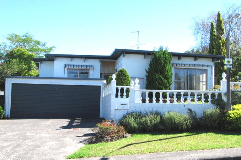 Photo of property in 3 Nui Mana Place, Te Atatu South, Auckland, 0610