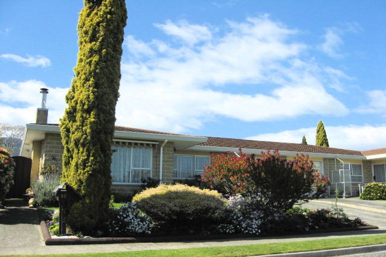 Photo of property in 2/57 Norwich Street, Stoke, Nelson, 7011