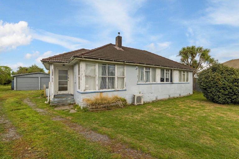 Photo of property in 31 Exeter Crescent, Takaro, Palmerston North, 4412