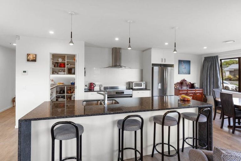 Photo of property in 12 Morepork Drive, Waikanae, 5036