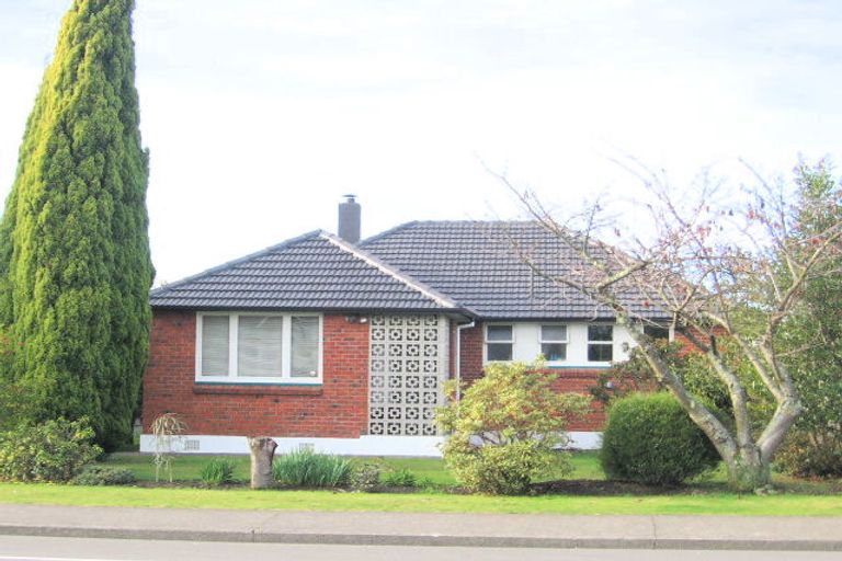 Photo of property in 800 Grove Road, Mayfair, Hastings, 4122