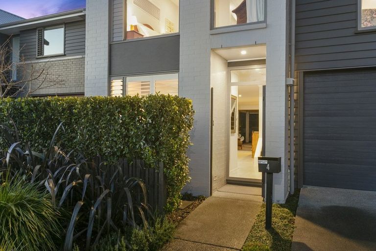 Photo of property in 4 Bomb Point Drive, Hobsonville, Auckland, 0616