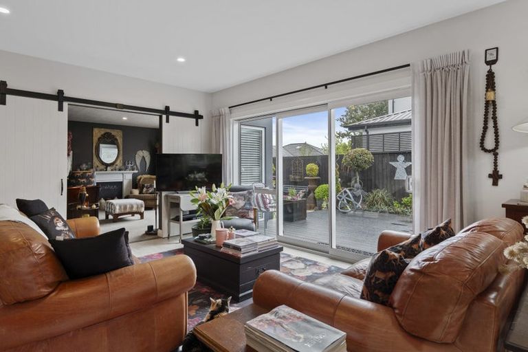 Photo of property in 152 Wairakei Road, Bryndwr, Christchurch, 8053