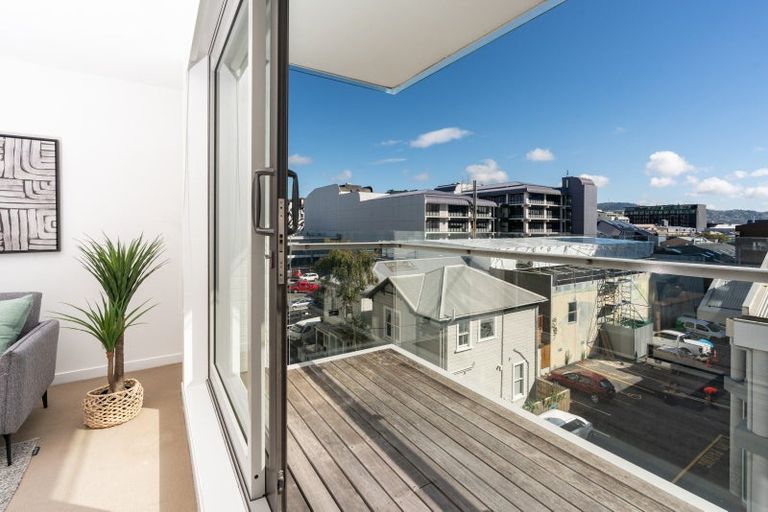 Photo of property in Republic Apartments, 3c/11 Tennyson Street, Te Aro, Wellington, 6011