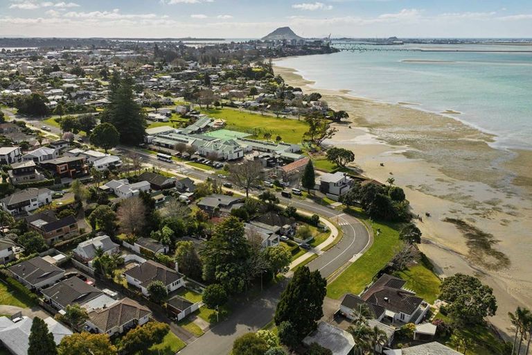 Photo of property in 13 Burrows Street, Tauranga South, Tauranga, 3112