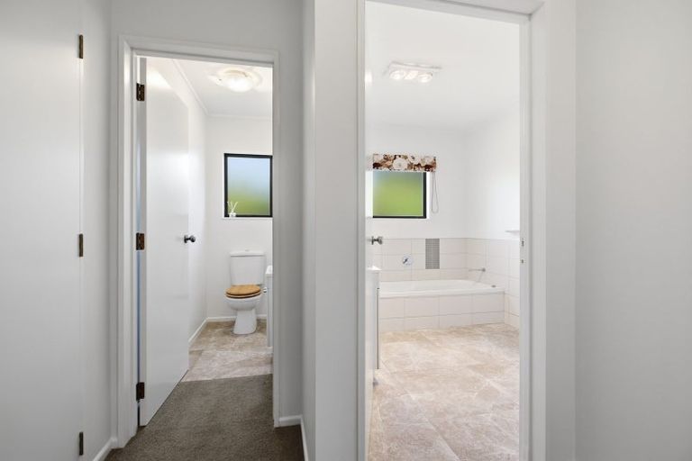 Photo of property in 2 Mcbeth Drive, Te Puke, 3119