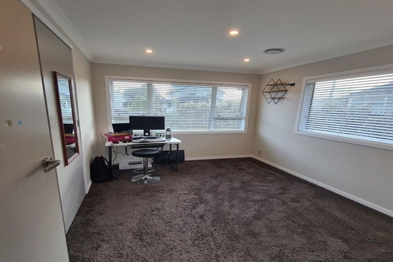 Photo of property in 39 Fairfield Avenue, Fairfield, Lower Hutt, 5011