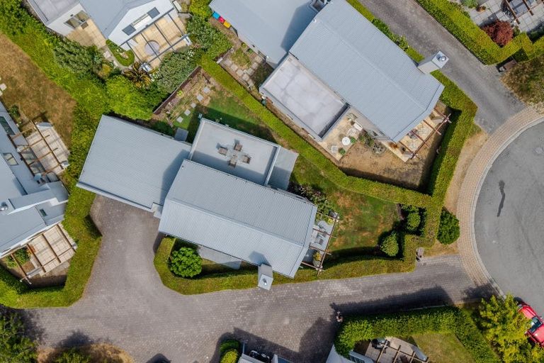 Photo of property in 9 Meadowbrook Place, Wanaka, 9305