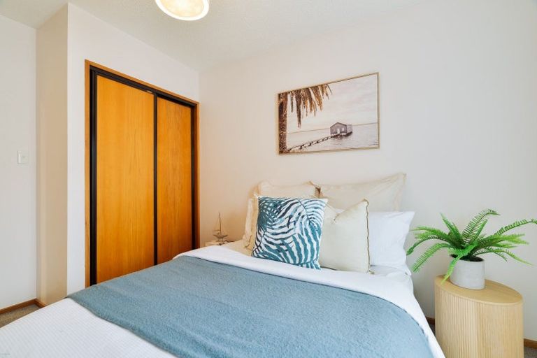 Photo of property in 14a Cricklewood Place, Avonhead, Christchurch, 8042