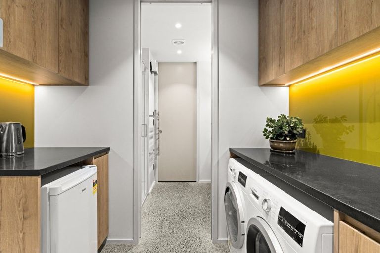 Photo of property in 91 Basil Road, Meeanee, Napier, 4112