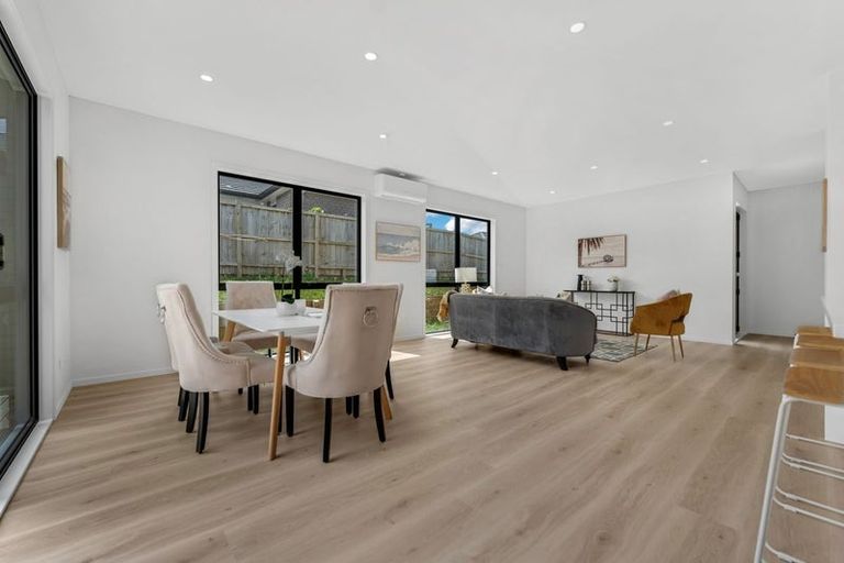 Photo of property in 39b Leathem Crescent, Pokeno, 2402