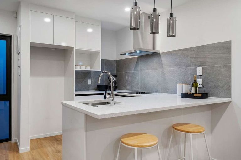 Photo of property in 1/17 Glenburn Place, Papakura, 2110