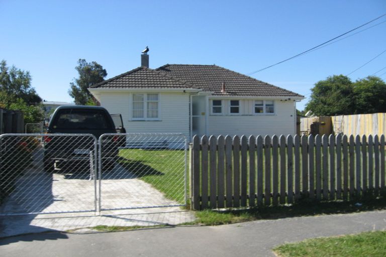 Photo of property in 58 Bellbrook Crescent, Shirley, Christchurch, 8013