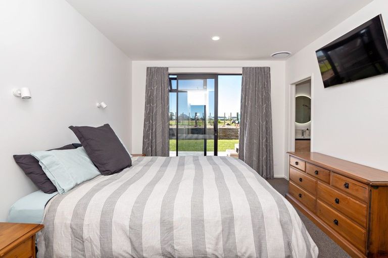 Photo of property in 4 Karearea Drive, Coastlands, Whakatane, 3120