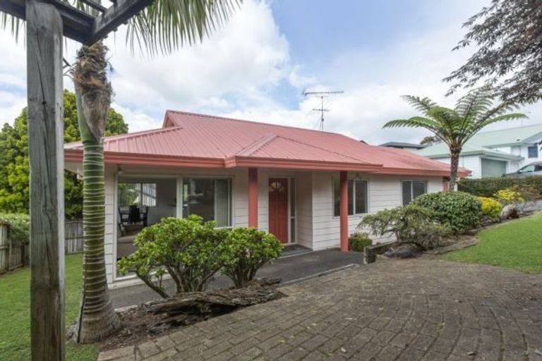Photo of property in 3/251 Pakuranga Road, Pakuranga, Auckland, 2010