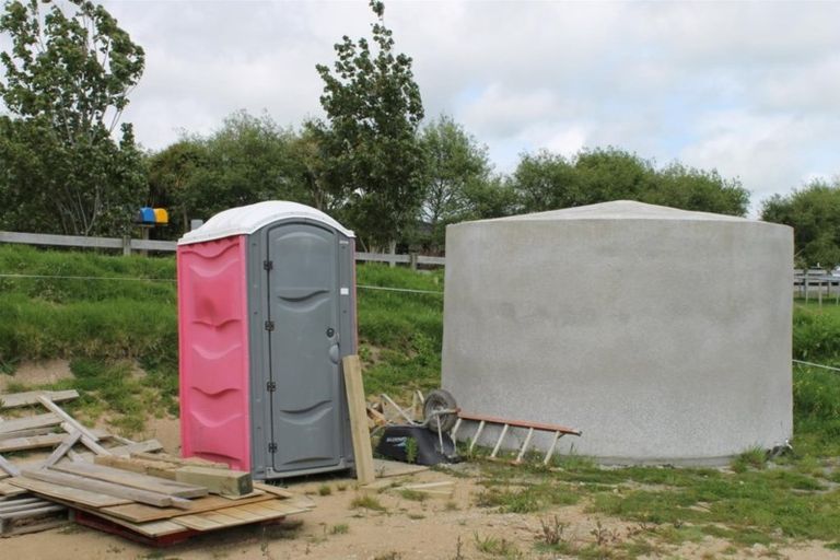 Photo of property in 105 Jumna Road, Maungaturoto, 0587