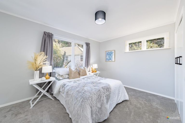 Photo of property in 79 Bird Grove, Stokes Valley, Lower Hutt, 5019