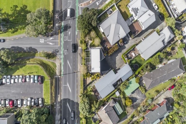 Photo of property in 1g Eversleigh Road, Belmont, Auckland, 0622