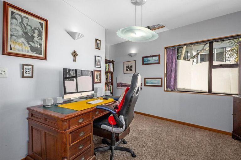 Photo of property in 27 Leeward Drive, Whitby, Porirua, 5024