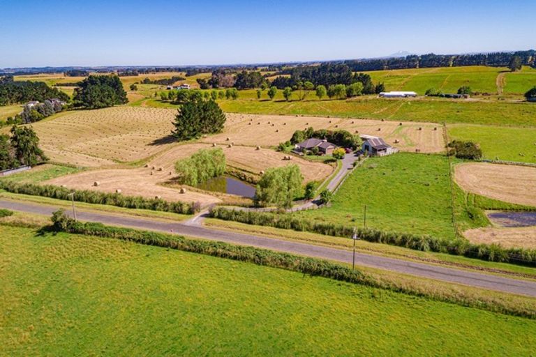 Photo of property in 645 Penny Road, Rongotea, Palmerston North, 4479