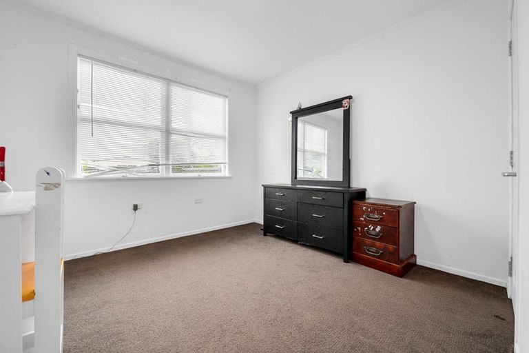 Photo of property in 104 Collins Road, Melville, Hamilton, 3206