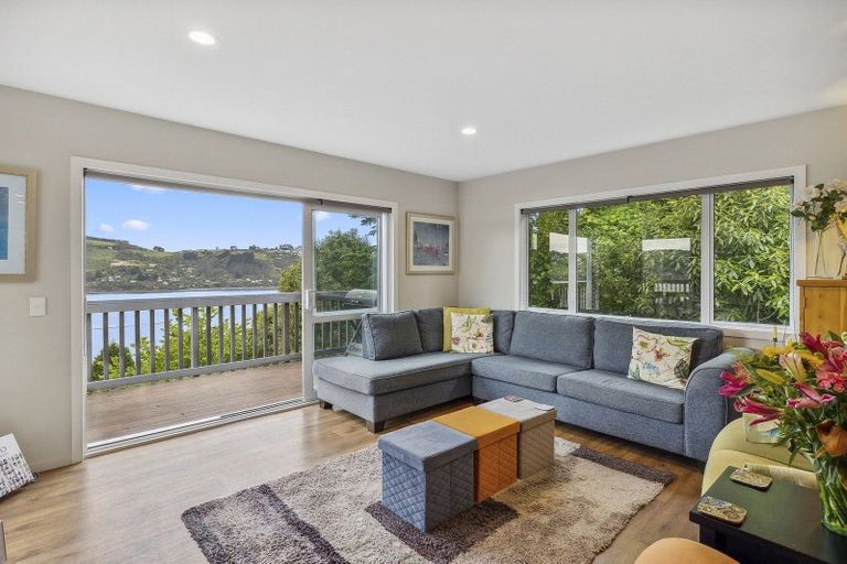 Photo of property in 12 Junction Road, Ravensbourne, Dunedin, 9022