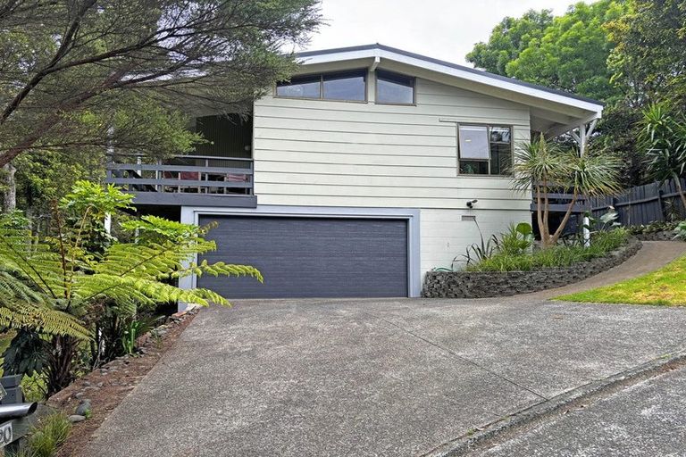 Photo of property in 20 Langstone Place, Chatswood, Auckland, 0626