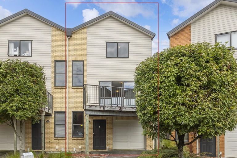 Photo of property in St Claire Village, 229/172 Mcleod Road, Te Atatu South, Auckland, 0610