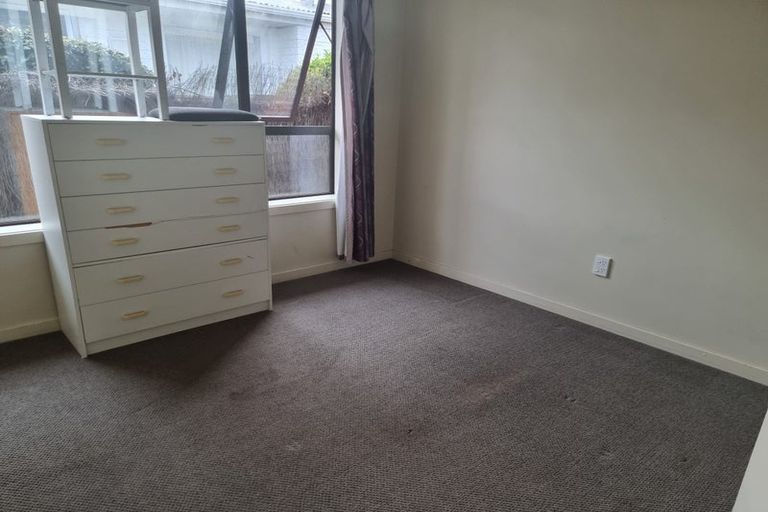 Photo of property in 4 Oakfield Street, Burnside, Christchurch, 8053