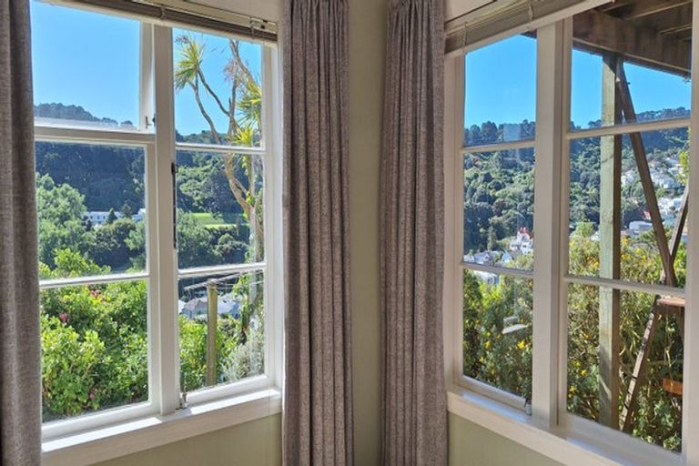 Photo of property in 4 Baden Road, Hataitai, Wellington, 6021