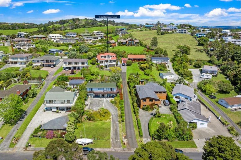 Photo of property in 16 Willjames Avenue, Algies Bay, Warkworth, 0920