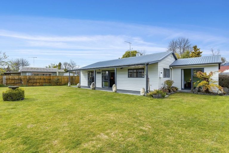 Photo of property in 8 Rea Grove, Turangi, 3334