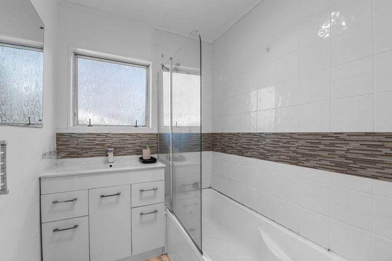 Photo of property in 9 Bronte Place, Owhata, Rotorua, 3010