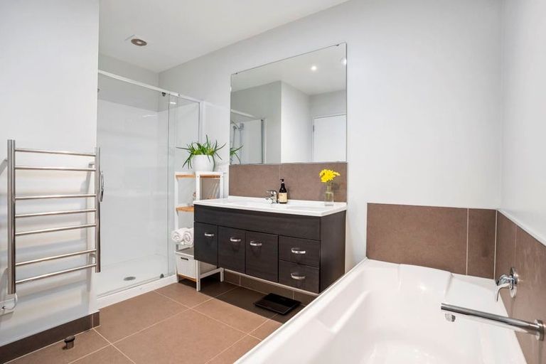 Photo of property in 7 Parachute Crescent, Papakura, 2110