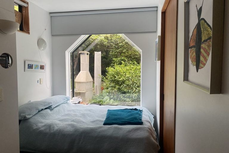 Photo of property in 14 Marama Terrace, Eastbourne, Lower Hutt, 5013