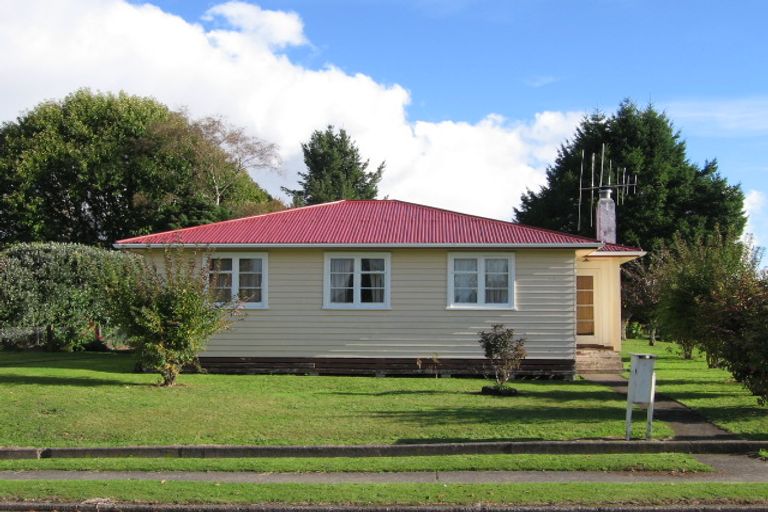 Photo of property in 8 Stirling Place, Tokoroa, 3420