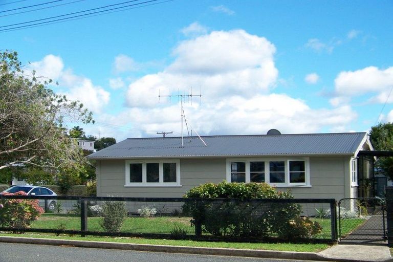 Photo of property in 2039 Ngunguru Road, Ngunguru, Whangarei, 0173