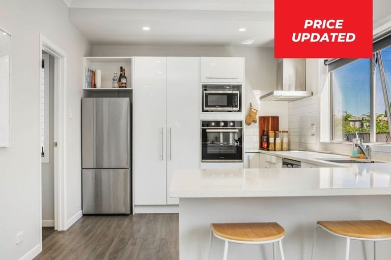 Photo of property in 1 Morris Road, Hillcrest, Hamilton, 3216