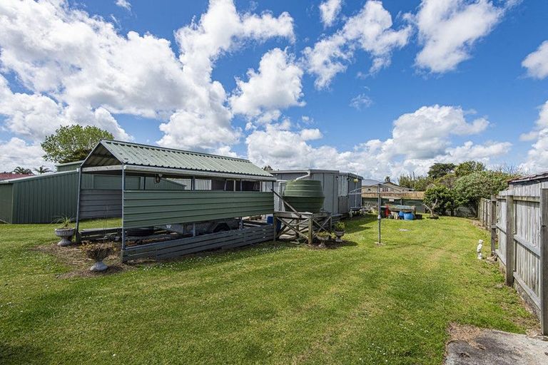 Photo of property in 26 Graham Street, Te Kopuru, 0391