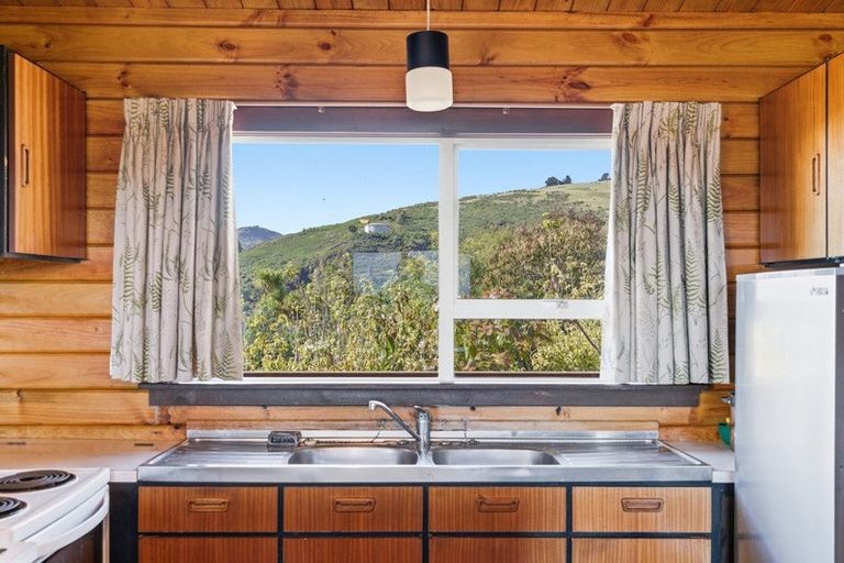 Photo of property in 365 Centaurus Road, Hillsborough, Christchurch, 8022