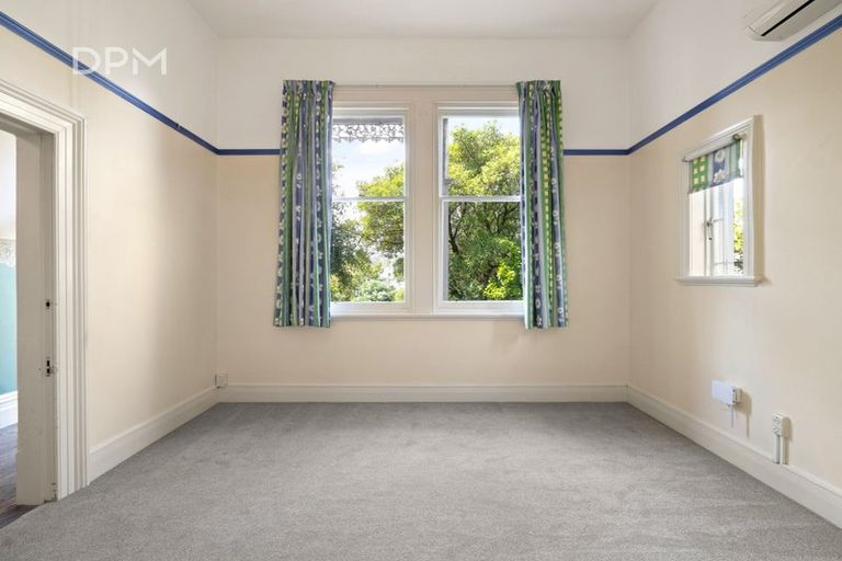 Photo of property in 56 Tennyson Street, Dunedin Central, Dunedin, 9016