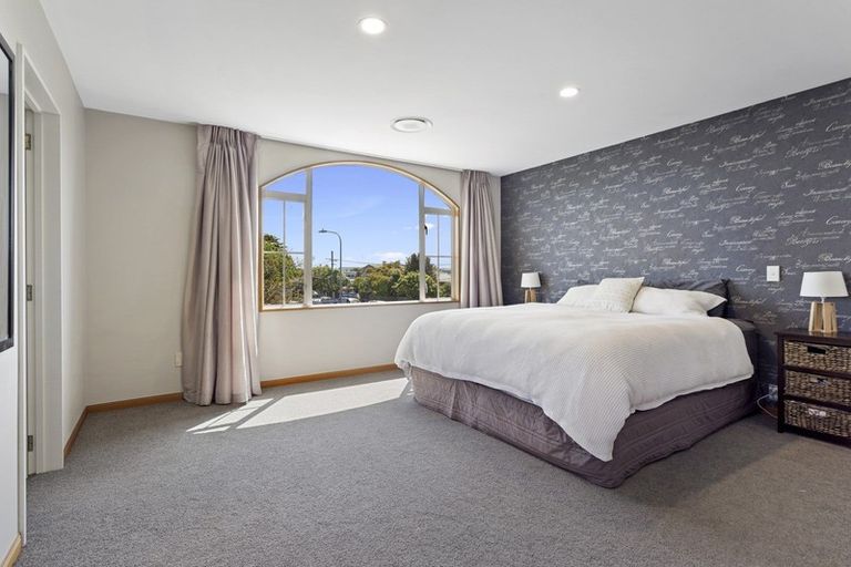 Photo of property in 20 Alpine View Lane, Parklands, Christchurch, 8083
