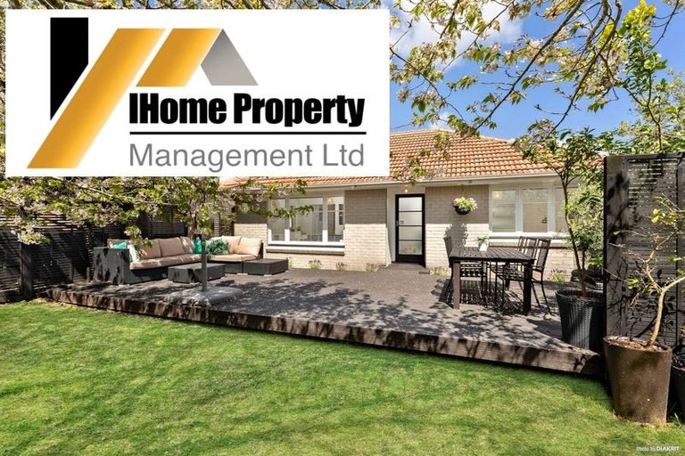 Photo of property in 14 Toru Street, Te Atatu Peninsula, Auckland, 0610