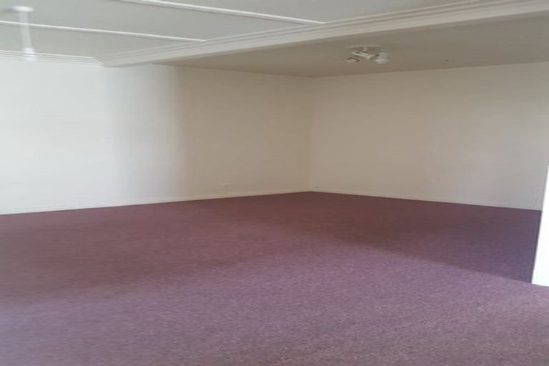 Photo of property in 60 Cleveland Street, Brooklyn, Wellington, 6021