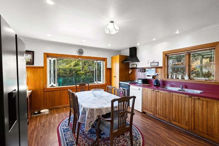 Photo of property in 374a Waikawa Road, Waikawa, Picton, 7220