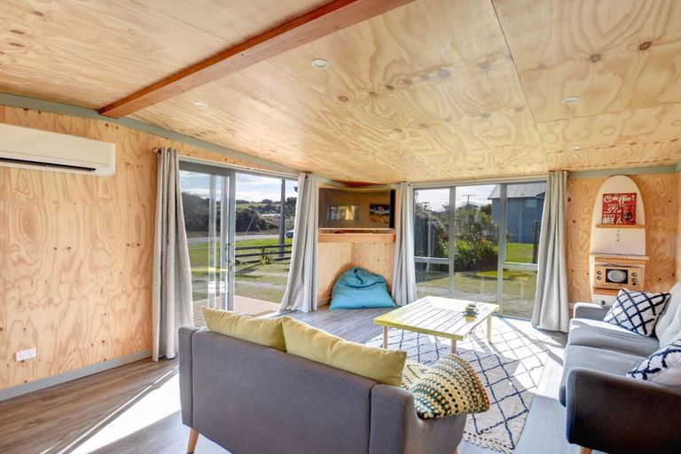 Photo of property in 125 Moturata Road, Taieri Beach, Taieri Mouth, 9091