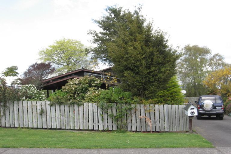 Photo of property in 44 Grand Vue Road, Kawaha Point, Rotorua, 3010