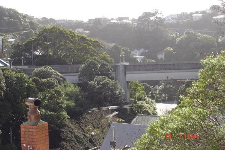Photo of property in 183 Glenmore Street, Kelburn, Wellington, 6012