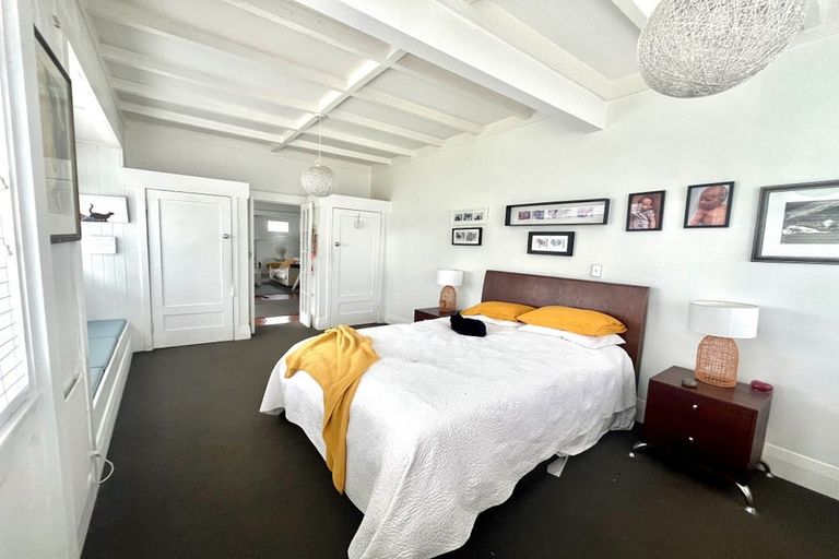 Photo of property in 23 Maungakiekie Avenue, Greenlane, Auckland, 1051