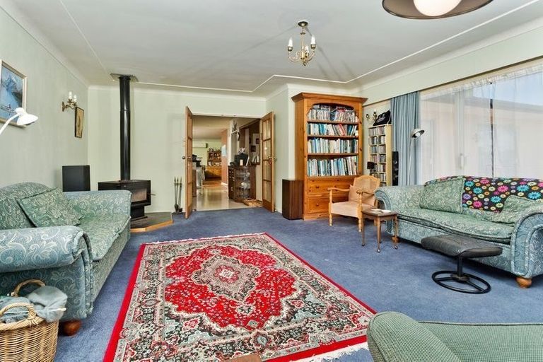 Photo of property in 50 Sartors Avenue, Browns Bay, Auckland, 0630